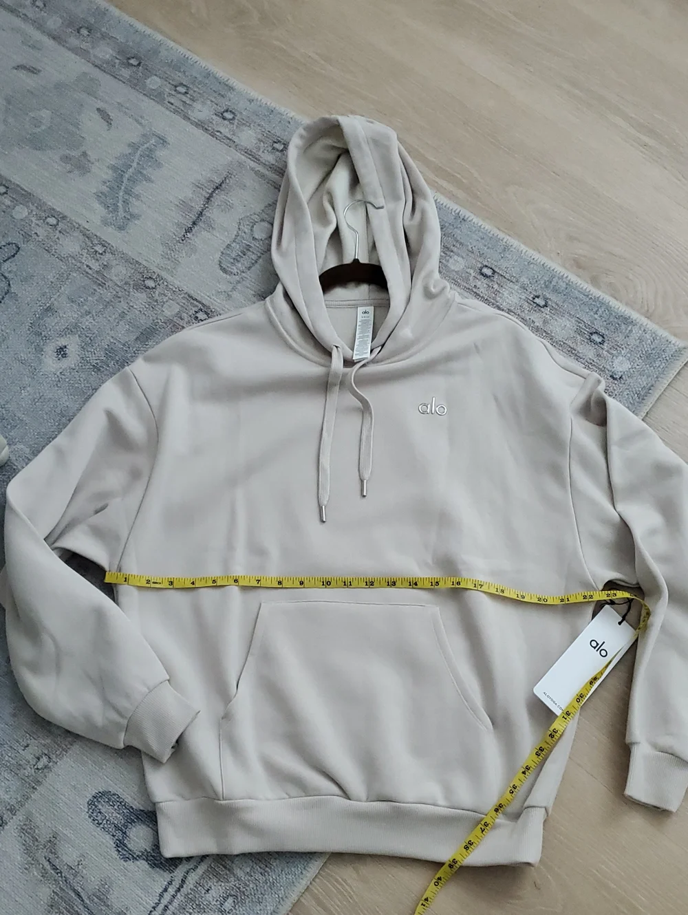 ALO Yoga nwt alo